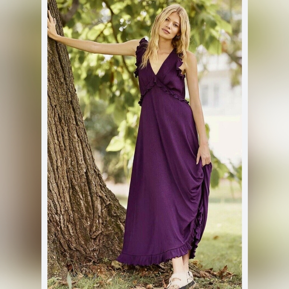 Anthropologie burgundy deep V Ruffle maxi viscose dress size XS